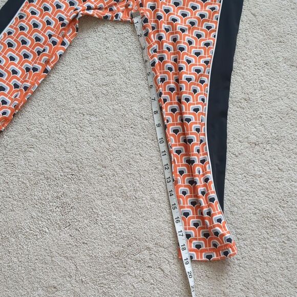 Trina Turk Recreation Cropped Leggings Size M - Picture 6 of 7